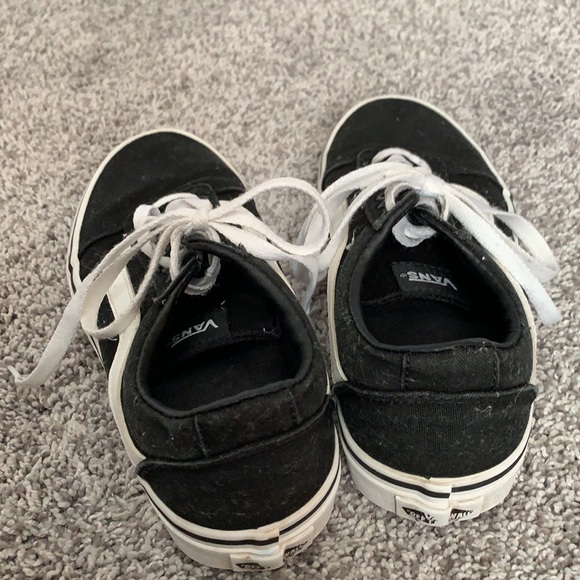 Vans Off The Wall Canvas Sneakers - Picture 2 of 8